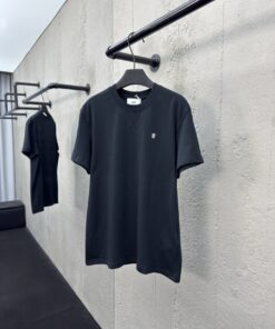 AMI胶囊刺绣短袖工艺说明定