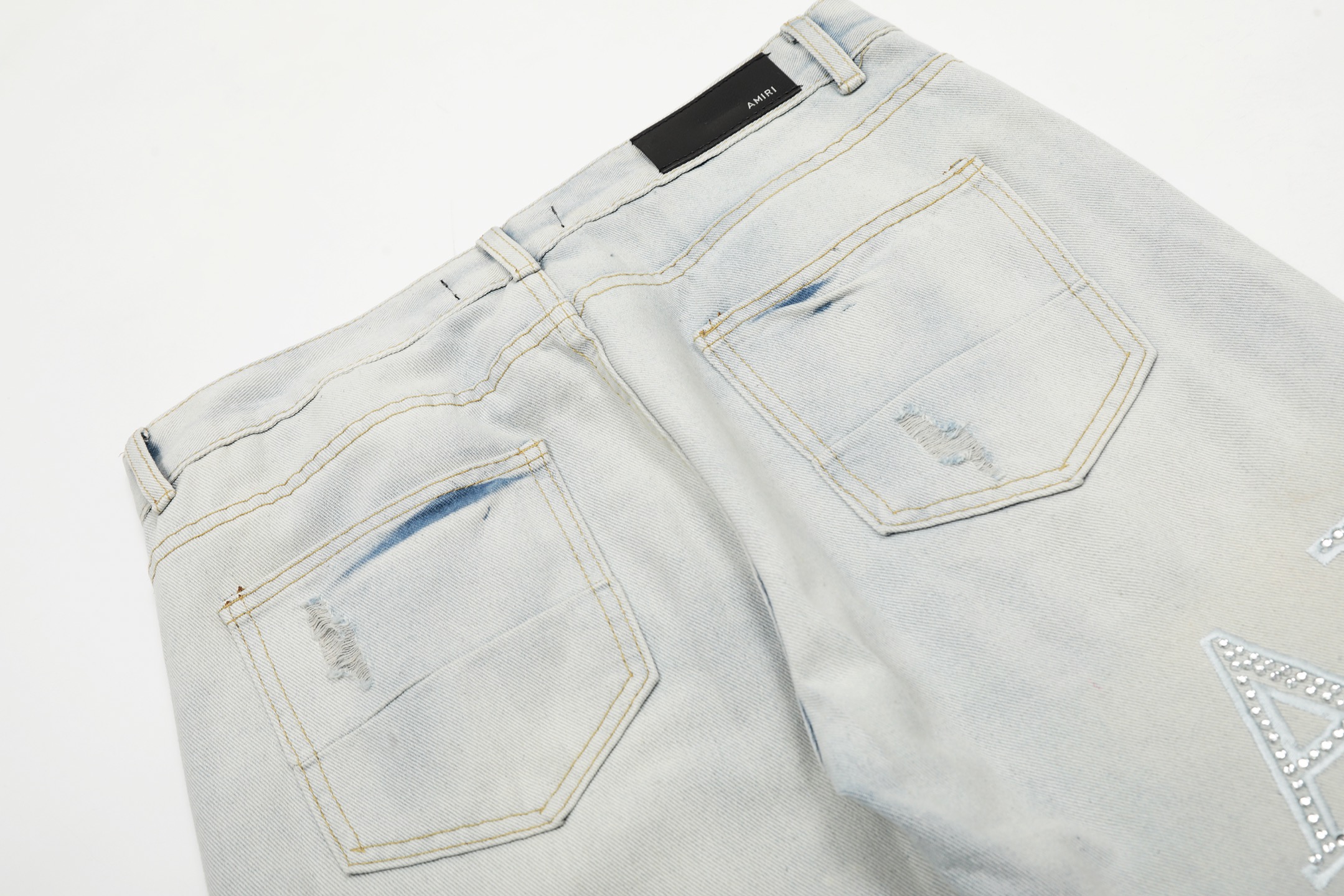 AMIRI白色破洞镶钻高街 - 图片 8