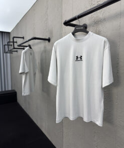 Balenciaga安德玛联名印花短袖