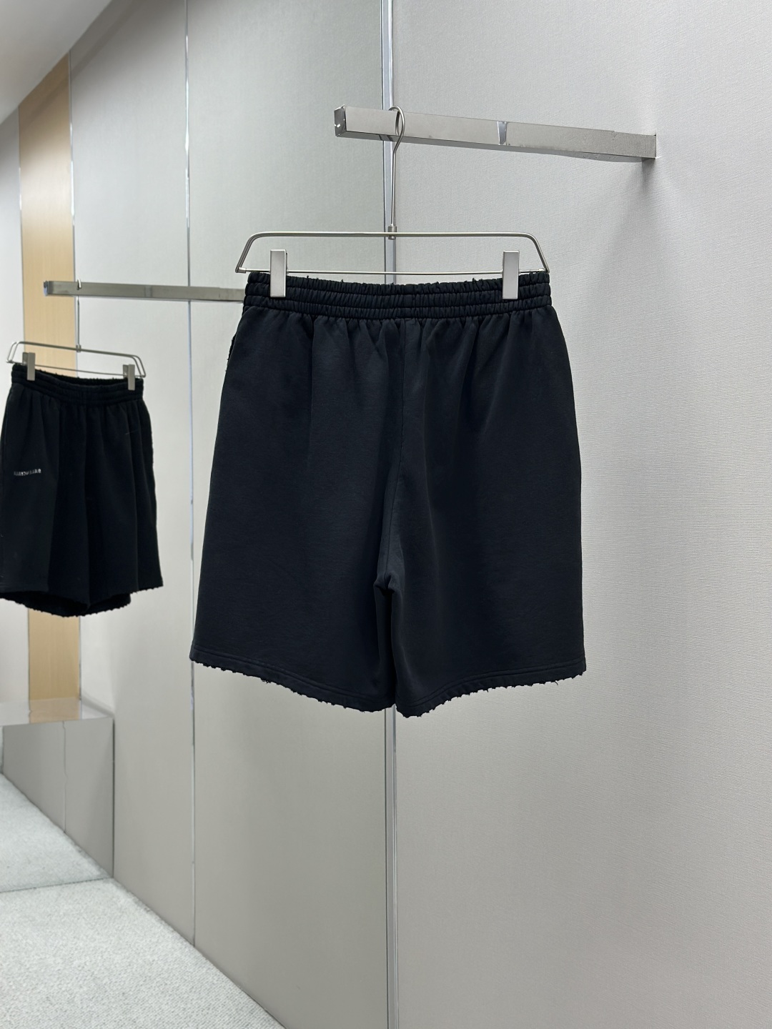 Balenciaga back烫钻短裤定 - 图片 2