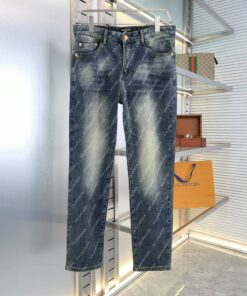 Balenciaga巴黎世家2025新款原