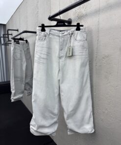 Balenciaga滑雪系列加绒牛仔长