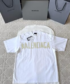 Balenciaga胶带字母短袖原