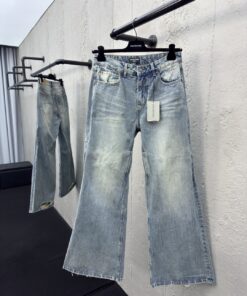 Balenciaga竹节棉微喇炒色牛仔