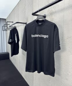 Balenciaga字母印花斜3M短袖