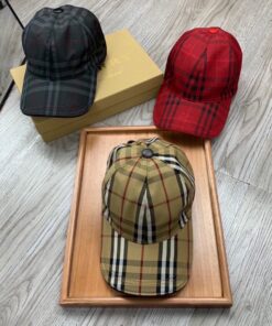 B家格纹暗马超A品质最新