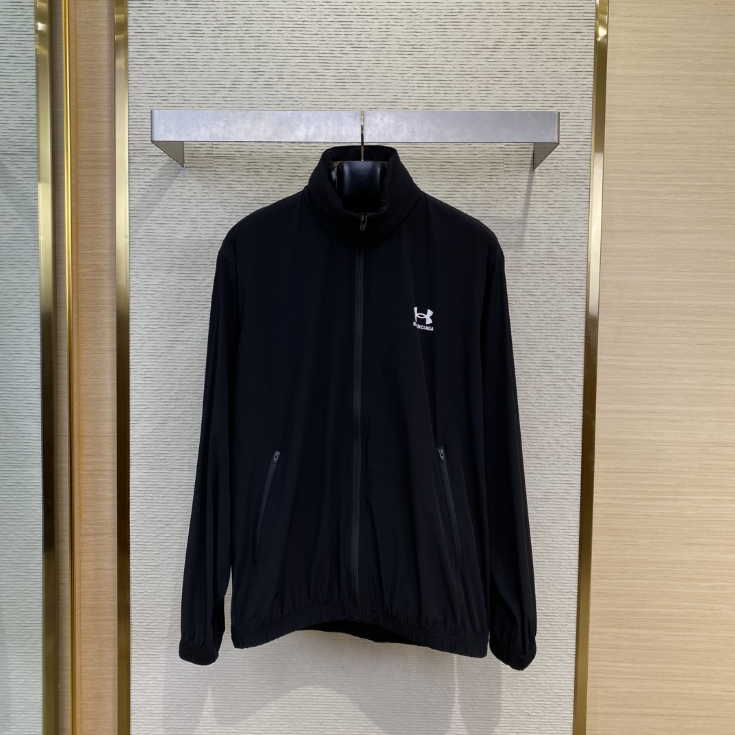 BLCG巴黎世家安德玛联名尼龙夹克