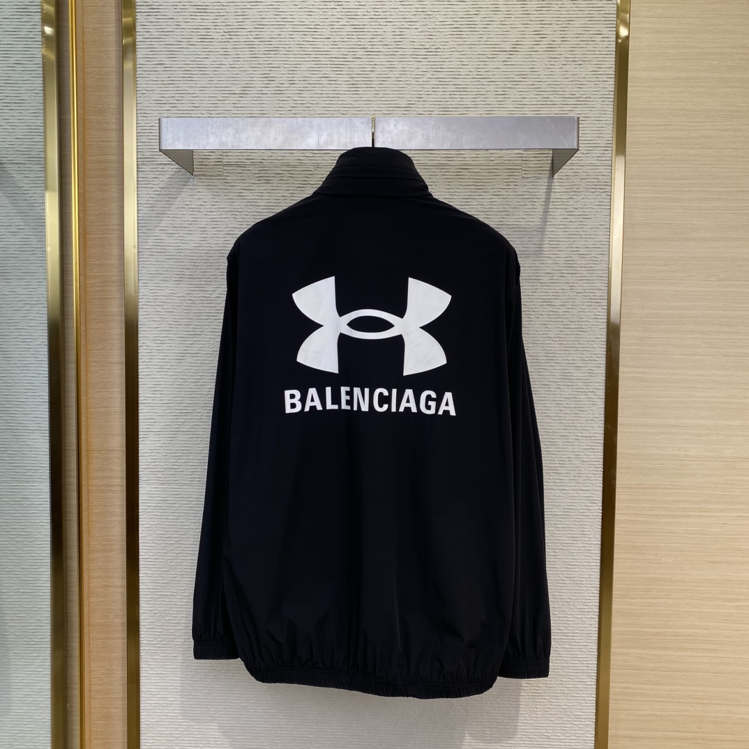 BLCG巴黎世家安德玛联名尼龙夹克 - 图片 4