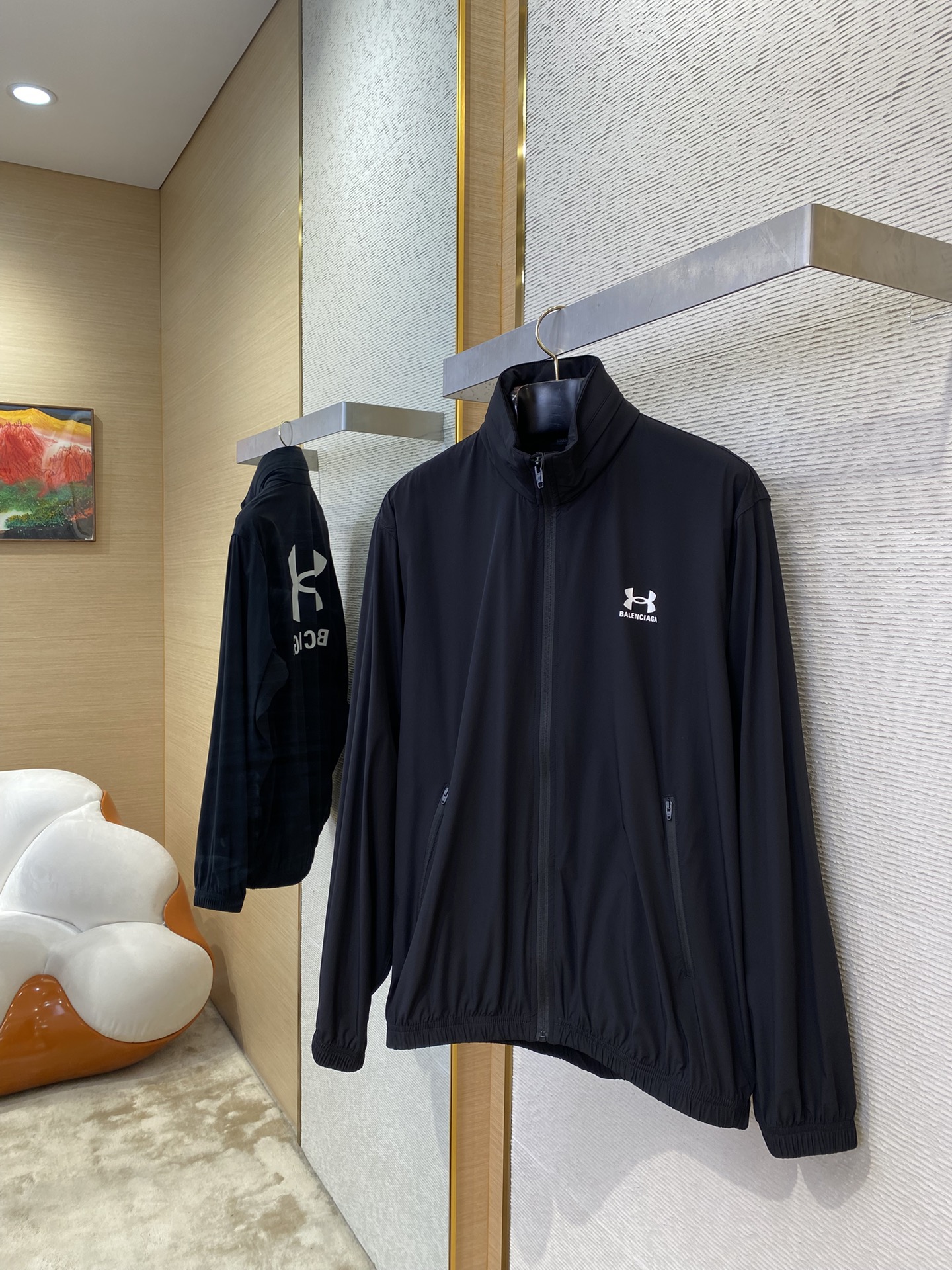 BLCG巴黎世家安德玛联名尼龙夹克 - 图片 5