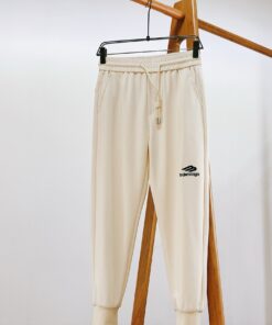 巴黎世家2025SS春季新品时尚