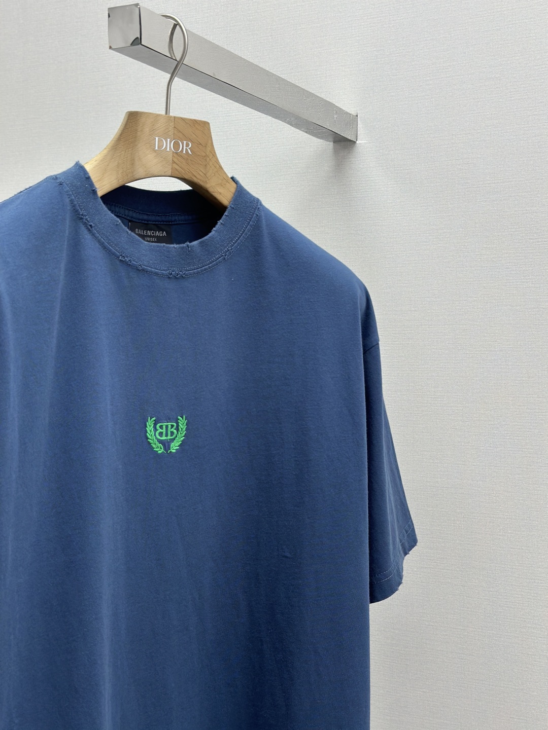 巴黎世家麦穗绣花圆领短 - 图片 6