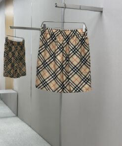 burberry巴宝莉 25Ss新款经