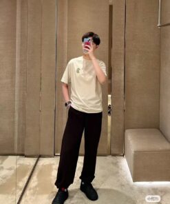 Burberry巴宝莉蛇年限定植绒短