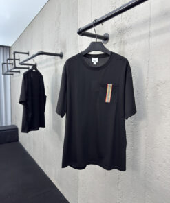 BURBERRY口袋织带条纹短袖工