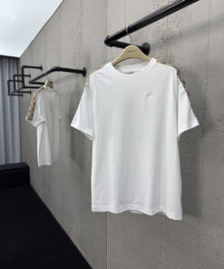 Burberry织带格子战马刺绣短袖_10961