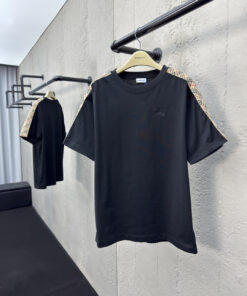 Burberry织带格子战马刺绣短袖_10962