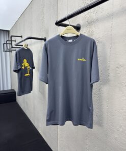 BURBERRY植绒蜜蜂短袖工艺说