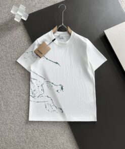 BUR春夏新款首发专柜最新款短袖