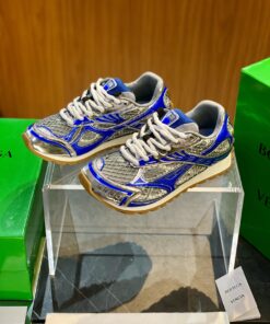 BV新品Orbit运动鞋size；36_6343