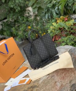 尺寸39 x 30 x 7 CM原厂渠道，