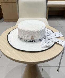 CHANEL香奈儿2025新款小香风