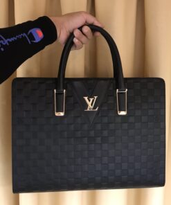 出货啦[嘿哈]  Lv 。公文包 正宗