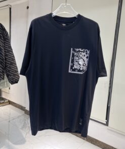 仓库现货fendi蜡花口袋圆领