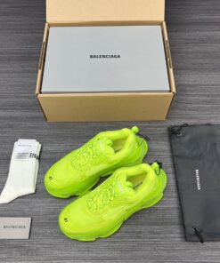 纯原版本BalenciagaTriple_3084