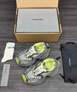 纯原巴黎世家十二代灰黄做旧_2997