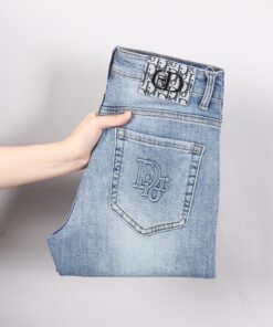 迪奥经典四季款洗水白男士