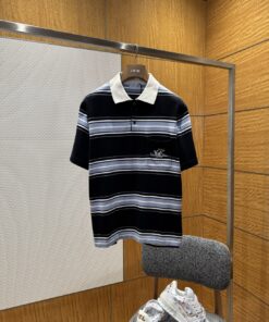 DIOR迪奥口袋铃兰花字母刺绣条纹