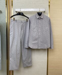 DIOR迪奥满印翻领牛仔套装YB