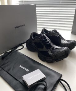 订书钉运动鞋4新款