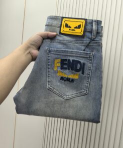 芬迪2025春夏最新推出男士牛仔_11747