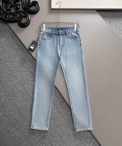 芬迪2025ss春夏新款修身小脚牛_9582