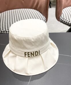 芬迪FENDI荷叶边显脸小渔夫帽子_13269