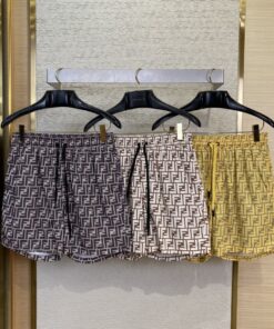 FENDI芬迪FF满印休闲沙滩短裤