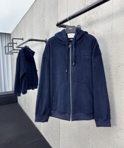 FENDI绣花灯芯绒外套工艺说明