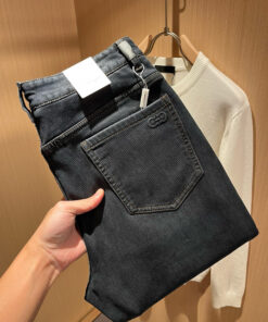 Ferragamo菲拉慕2025春夏新款