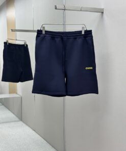 GUCC1     25ss新款Logo贴饰松