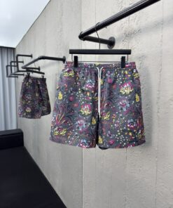 GUCCI 满印花朵印花短裤工艺说