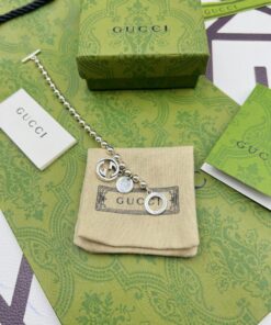 Gucci双G双吊坠圆珠手链长度：