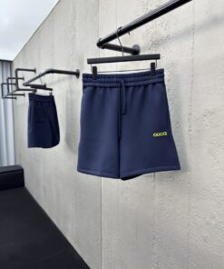 GUCCI 饰贴饰针织短裤工艺说明