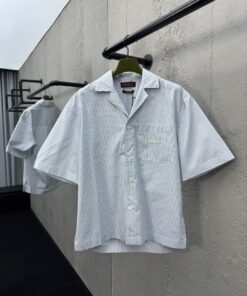 GUCCI条纹口袋字母衬衫工艺说