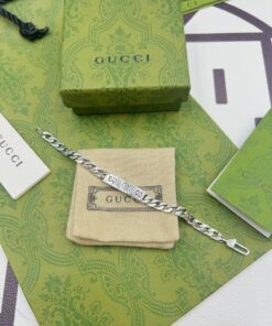 Gucci 小精灵骷髅头手链细节实拍