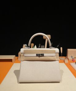 Kelly25 Togo 新色M4奶灰色 银扣