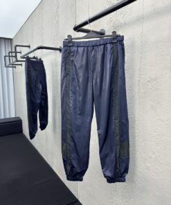 LOUISVUITTON暗纹棋盘格运动裤