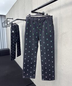 LOUISVUITTON渐变刺绣字母牛仔