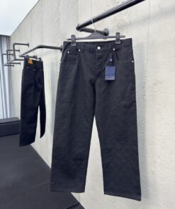 LOUISVUITTON满压花牛仔长裤