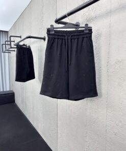 LOUIS VUITTON 全身刺绣短裤工